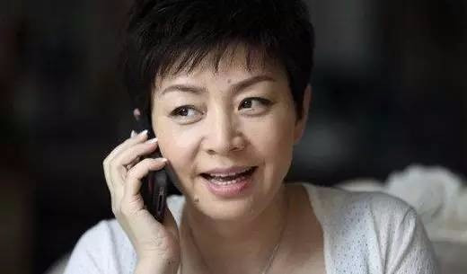 青春演员与自然美景的奇幻之旅