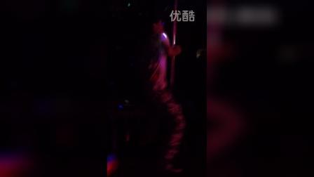 午夜巷弄电影秘境，激情电影的神秘之夜