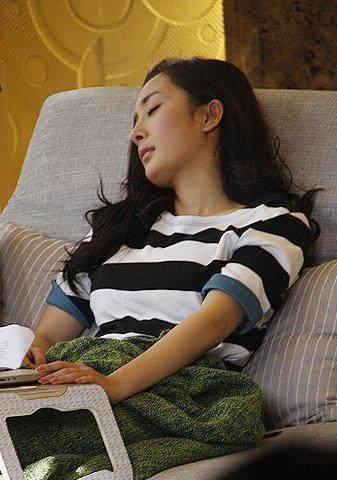 揭秘明星的睡眠秘密与日常作息之道
