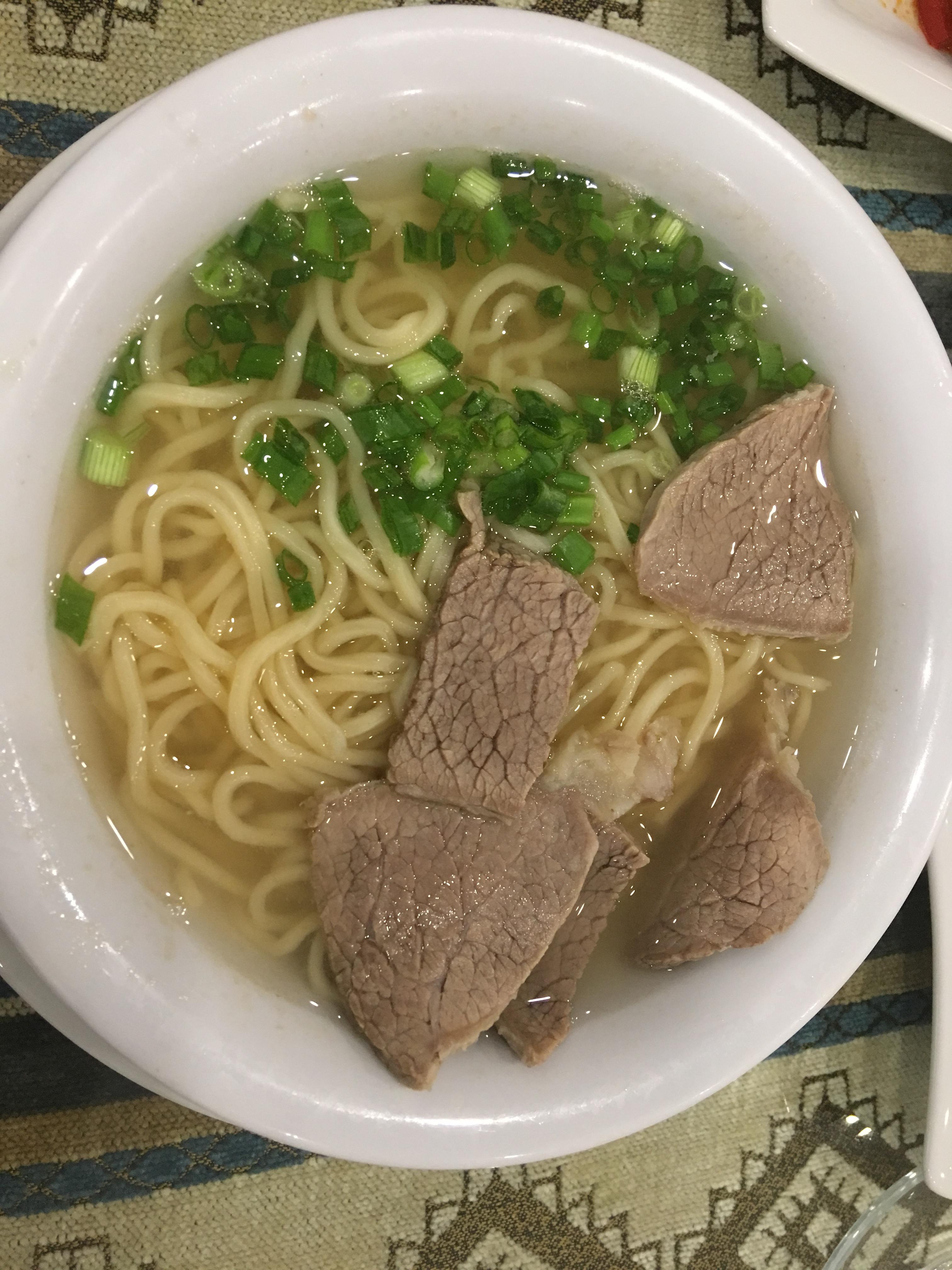 最新牛肉面，自然美景之旅与心灵宁静之旅的双重体验